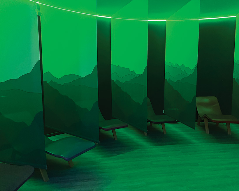 Mountain relaxation room at Aquaria Spa