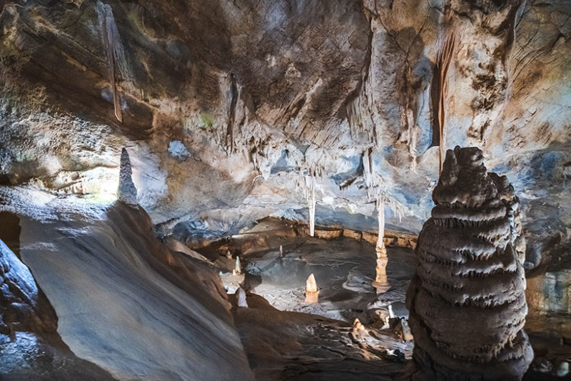 Grotte di Toirano natural wonder italy