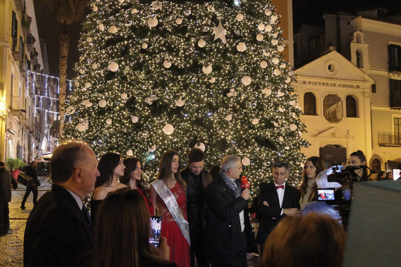 Beneath Salerno’s Piazza Portanova Christmas tree