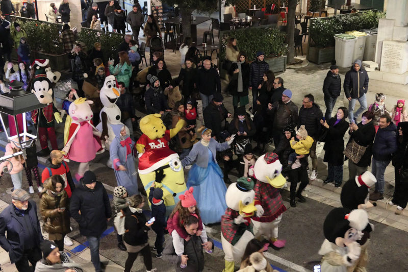 Parade for Christmas Markets Among the Trulli